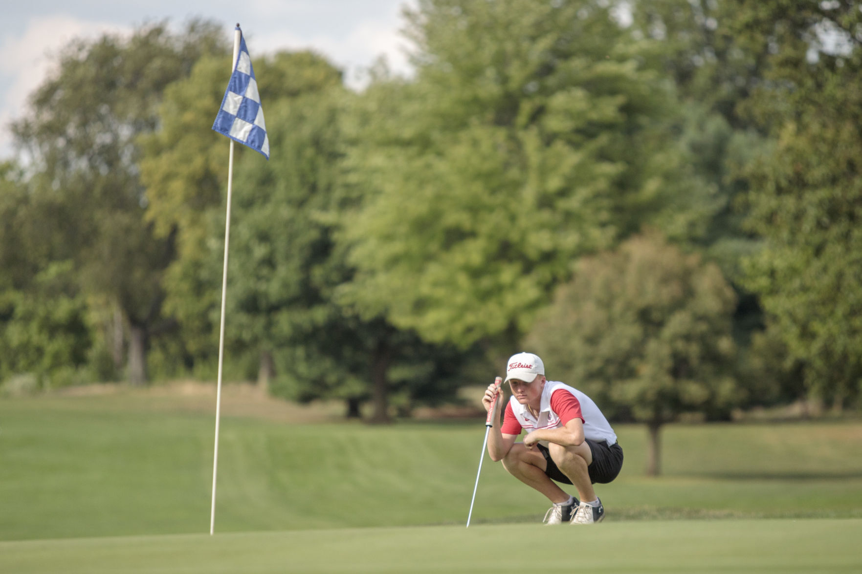 GALLERY-boys-golf-082620-23.jpg
